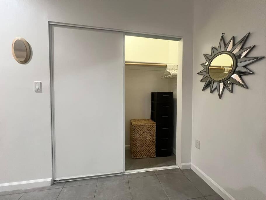 Great Private In Noho * Los Ángeles